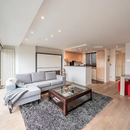 Апартаменты Stylish By Rubensplein