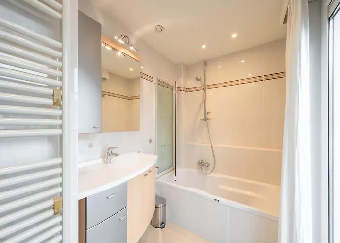 Апартаменты Stylish By Rubensplein